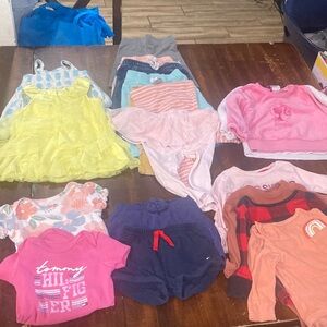 19 pieces. Tommy Hilfiger Navy Blue Garment caters old navy